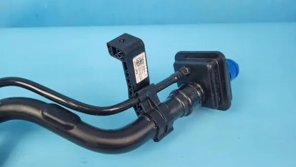 HYUNDAI TUCSON IV 22r AdBlue-vuller OEM image 8
