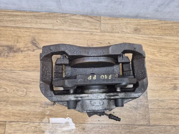 Étrier de frein avant droit OEM 6792690 pour BMW image 3