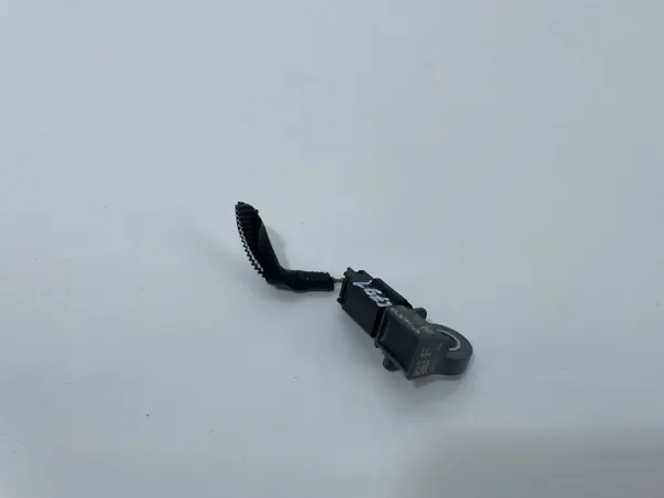 Conector Sensor Impacto OEM 31451528 Volvo XC90 II image 4