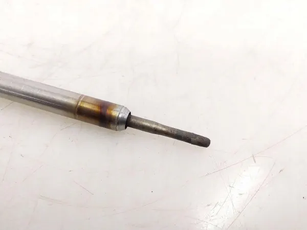 VW PASSAT B7 ALLTRACK Gloeiplug 1.6L Diesel 2015 03L905061K image 2