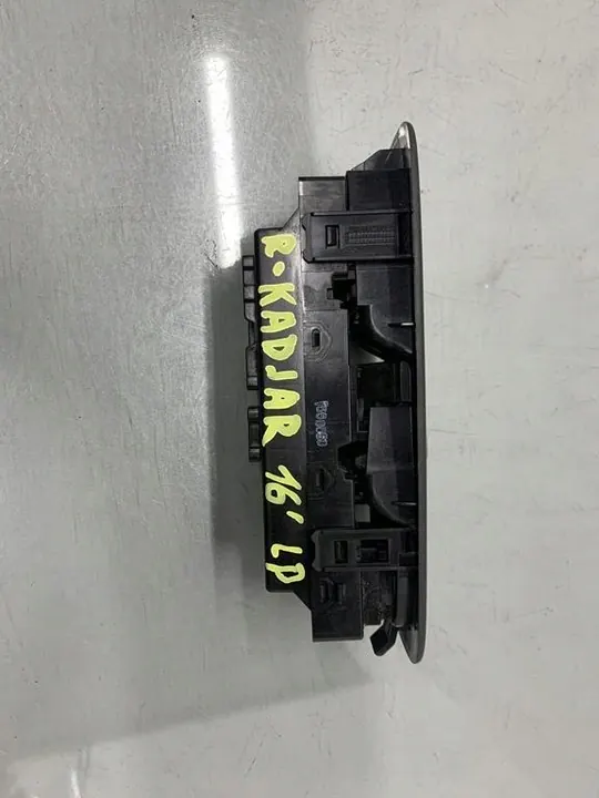 Linker vorderer Schalter Renault Kadjar 254010747R image 3