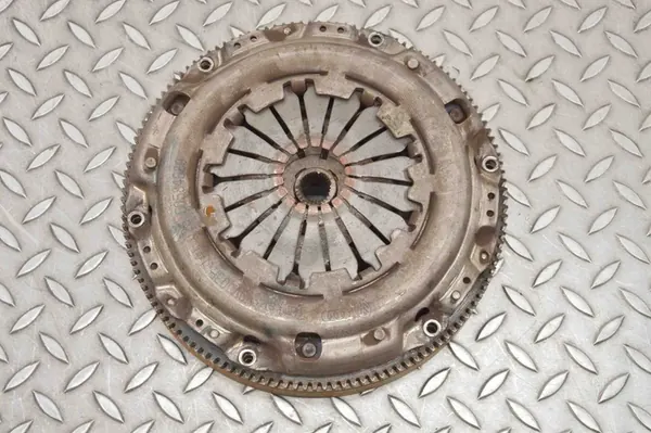 Conjunto de embreagem VW POLO 1.2L 2012 03P141025 image 2