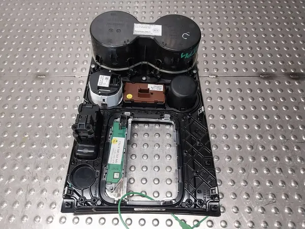 Gear Shift Frame Switches VW Touareg II 7P image 4