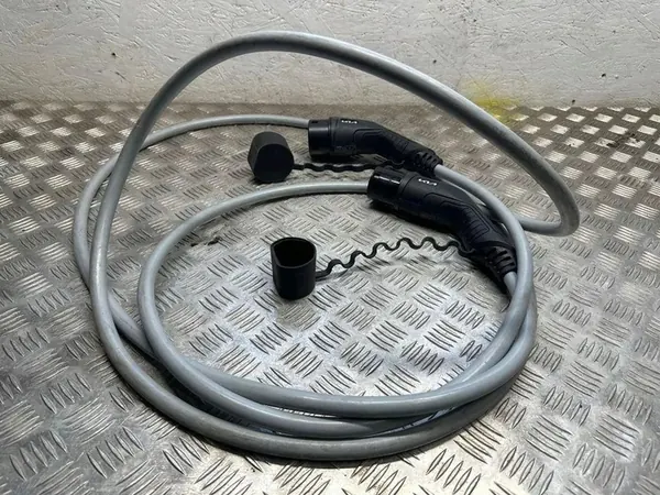 Câble de chargement de batterie KIA EV6 image 2