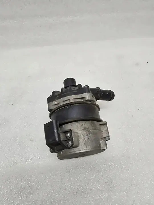 Bomba de água elétrica Volvo XC90 II T8 OEM 31338384 image 3