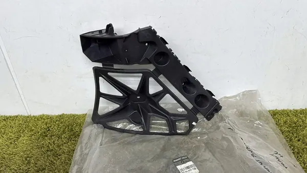 Deslizamento de suporte de para-choque traseiro direito Renault Scenic III 09- OEM image 2