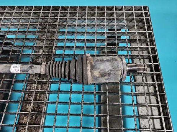 Vänster Framskaft BMW F10 F11 2.0 T Automat image 3