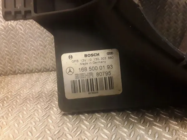 Mercedes-Benz A/C Kühlerlüfter OEM 1685000193 image 4