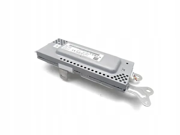 Tesla Model 3 Antennenverstärker OEM 1079755-00-D image 10