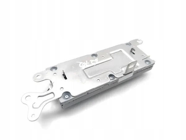 Tesla Model 3 Antennenverstärker OEM 1079755-00-D image 5