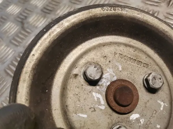 Mini One - Cooper Coupe R56 Vattenpump OEM 7545958 image 4