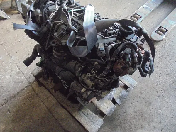 Moottori D5204T3 Volvo XC60 2.0 D4 2012 image 5