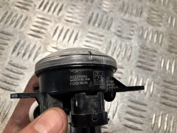DRL Halogéneo Direito OEM 32228884 para Volvo XC40 17- image 4