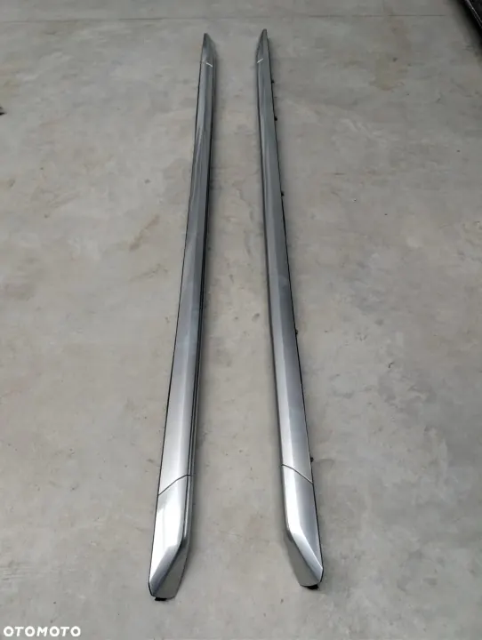 OEM 10GM047A/1 oikea kattokaide Cadillac Escaladelle image 2