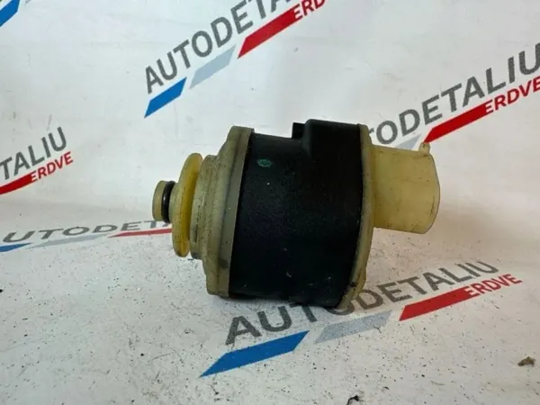 BMW OEM 8572519 Kraftstofffilter-Heizungsstecker 3-Polig image 8