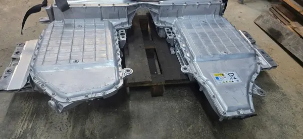Gebrauchte BMW OE Batterie 8873144 für X5 G05 image 5