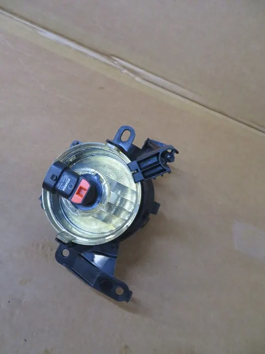 Farol de para-choque dianteiro direito Opel Corsa D image 5