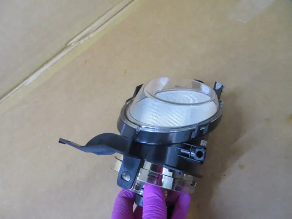 Farol de para-choque dianteiro direito Opel Corsa D image 8