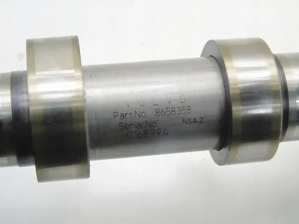 Arbre à cames OEM 8658358 pour Volvo 2.4 D D5 image 9