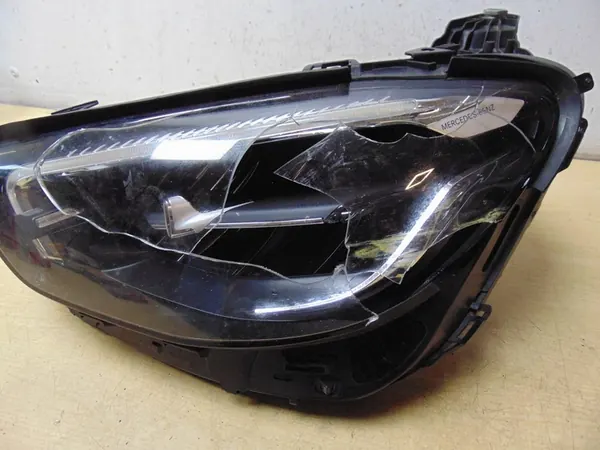 MERCEDES W213 FULL LED LINKER LAMP A2139069109 image 3