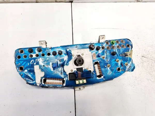 Opel Astra Nopeusmittari Instrumenttipaneeli 1994 OEM 90356303 image 3