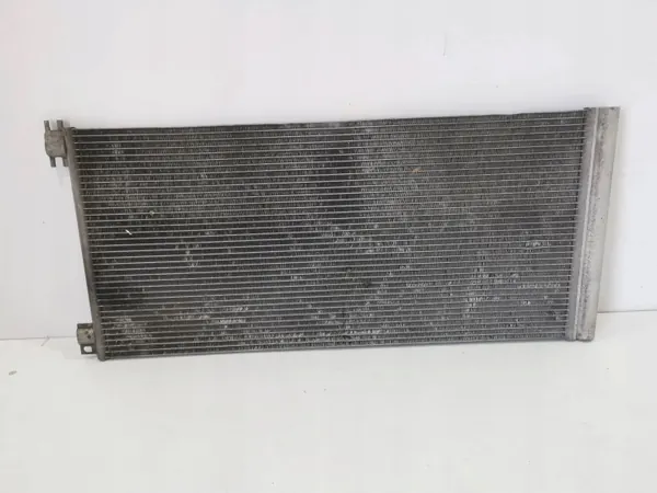 Condenseur AC Renault Trafic III OEM 921000022 image 2