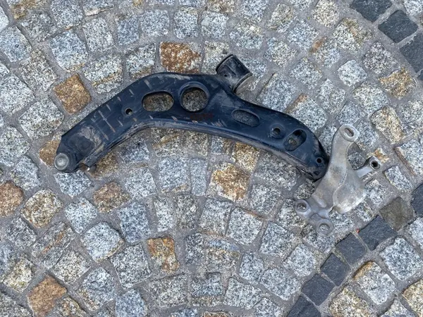 Braccio di controllo anteriore sinistro BMW F45 F46 F48 OEM 10353212 image 10