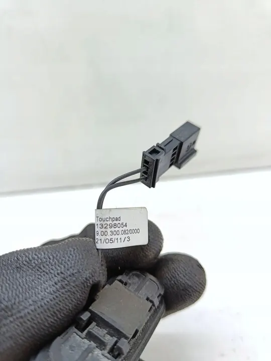 Opel Astra J 2011 Takaluukun Kahva image 6