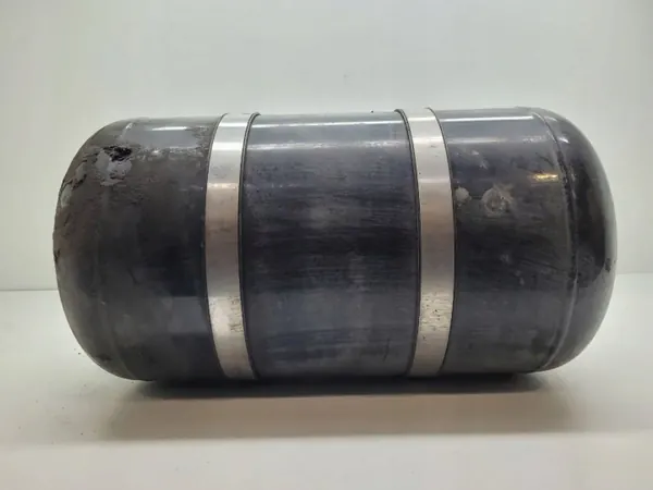 MAN TGX Lufttank OEM 81514010241 - Begagnad image 3