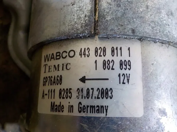 Pompe compresseur suspension BMW OEM 4430200111 image 4