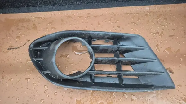 Griglia fendinebbia sinistra Volkswagen Golf Plus V 5M0853665C image 3