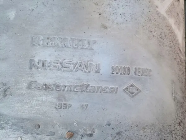 OEM 201004EA5C 203004EA5A Nissan Qashqai II Escape image 4
