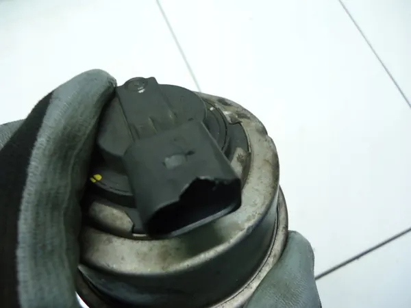 Mazda 797407-0004 Turbo Wastegate-ventil - Begagnad image 5