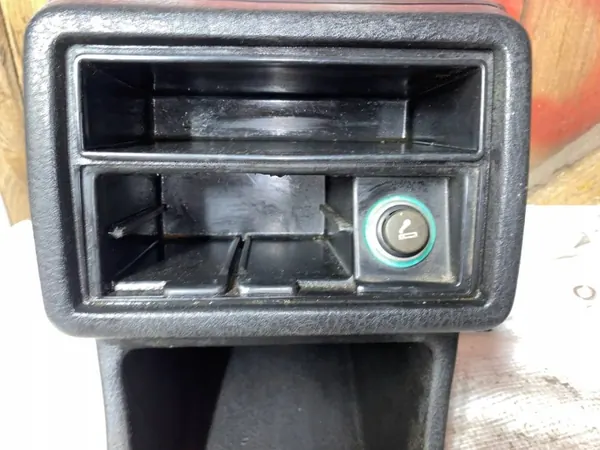 Túnel central VW Golf II OEM 191863241A - Usado image 3