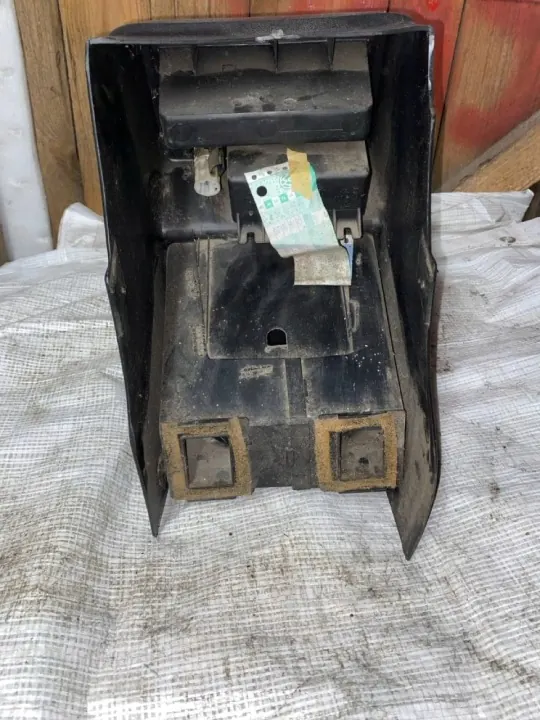 Túnel central VW Golf II OEM 191863241A - Usado image 6
