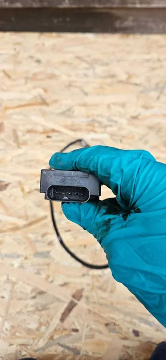 VW Passat B8 VARIANT 2.0 TDI SENSOR NOX 05N907807B image 4