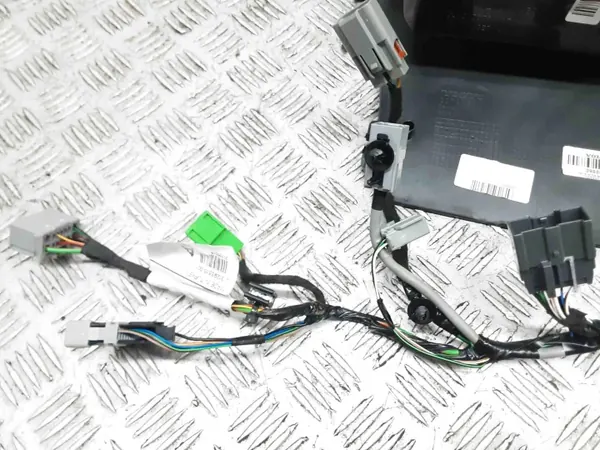 Volvo XC60 Armsteun OEM 39855305 - Gebruikt image 9
