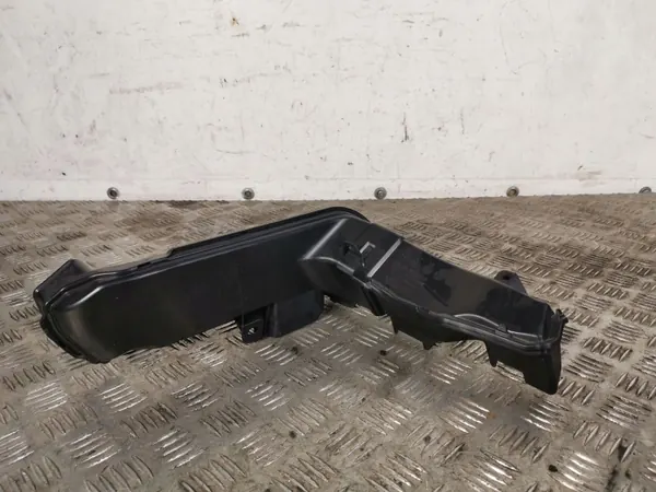 Subaru OE värmarhus OEM C15010119 - Begagnad image 2