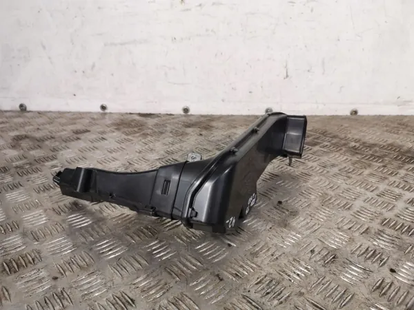 Subaru OE värmarhus OEM C15010119 - Begagnad image 4