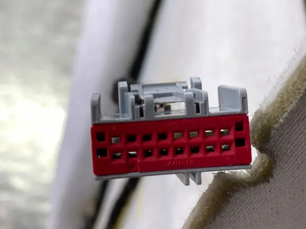 Teto Jeep Cherokee OEM FOB35628 - Usado image 8
