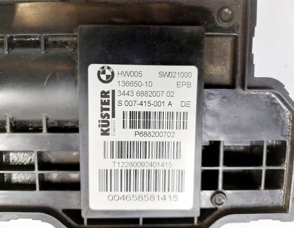 BMW X5 F15 Käsijarrumekanismi OEM 6882007 image 5