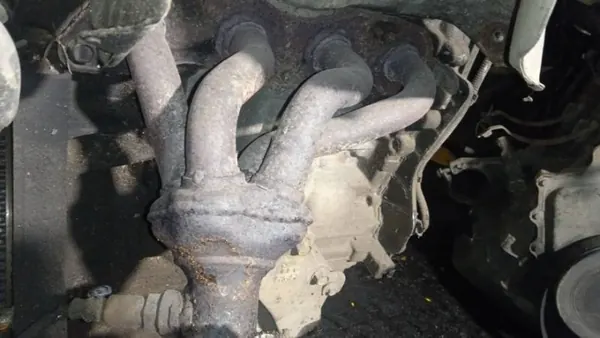 Colector de escape OEM EIS-2136490 Honda Civic 1.4L image 2