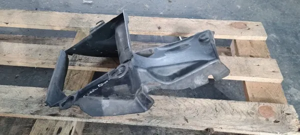 Audi A6 C6 Lufteinlass OEM 4F0145334J - Rechts vorne image 2