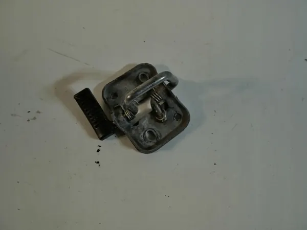 Volkswagen OE 1K8823186F motorhuvudlås image 2