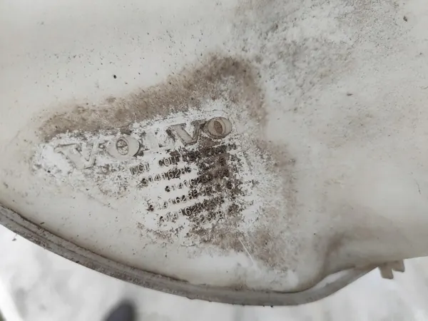 Volvo S60 II LIFT 13-18 Pesuainesäiliö Pumppu 31416283 image 6