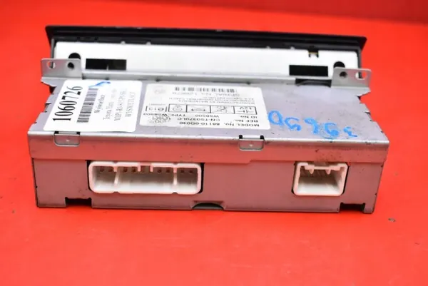OEM 86110-0D040 radionäyttö Toyota Yaris 03-05 image 3