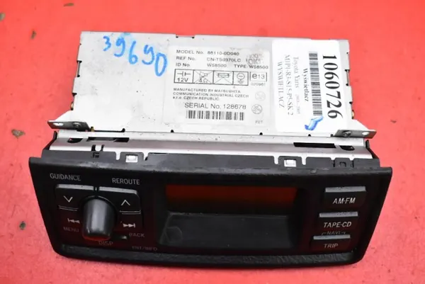 OEM 86110-0D040 radionäyttö Toyota Yaris 03-05 image 5