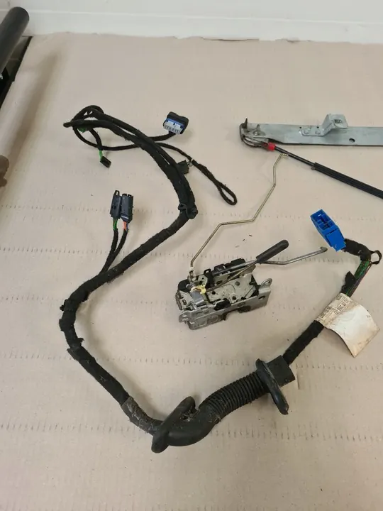 IVECO DAILY 06-12 Elevador de Vidro Esquerdo A3800182LH image 2