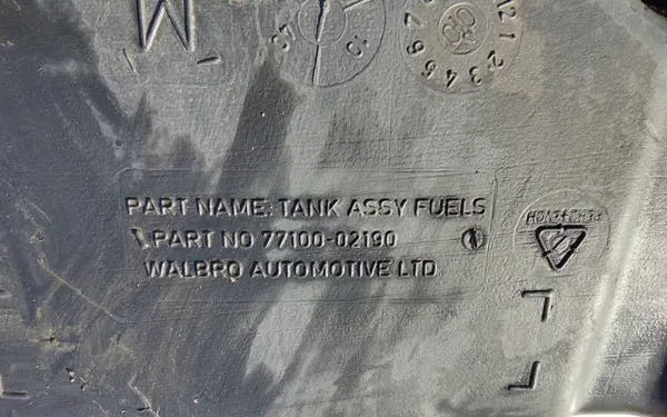 Polttoainesäiliö OEM 77100-02190 Toyota Corolla E11 image 3