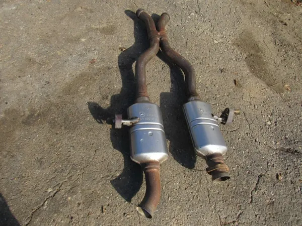 Keskusvaimennin OEM A1644908101 Mercedes ML W164 3.5 V6:lle image 2